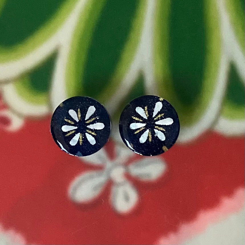 Hook Earrings Gold plated stainless steel small 02