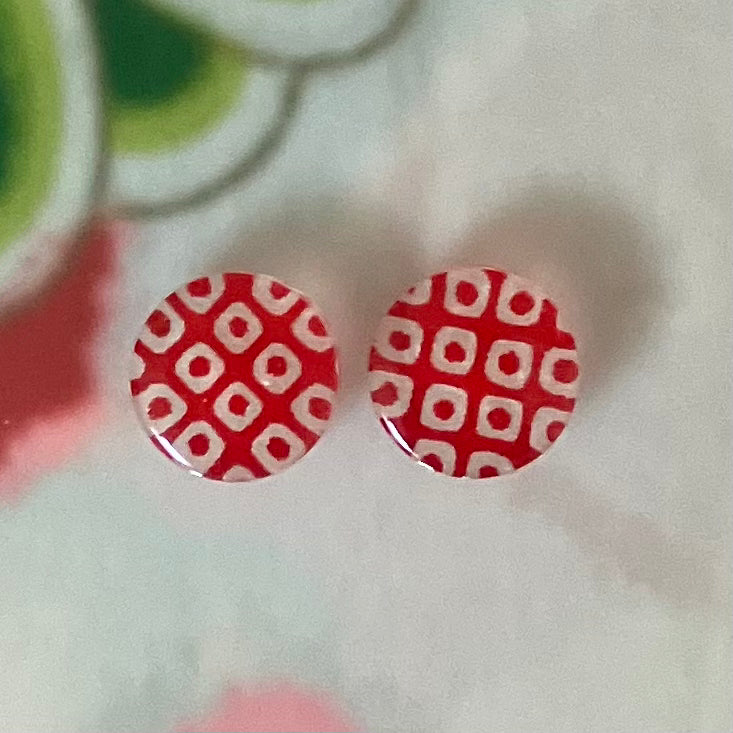 Hook Earrings Gold plated stainless steel small 16