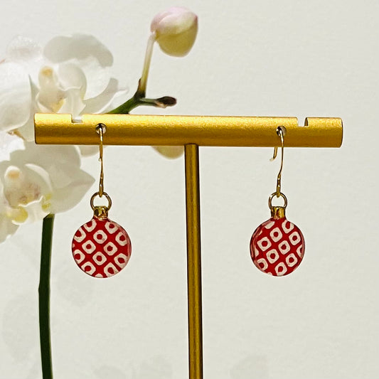 Hook Earrings Gold plated stainless steel small 16